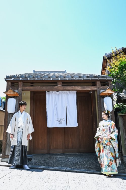京都の街並みでフォトウェディング