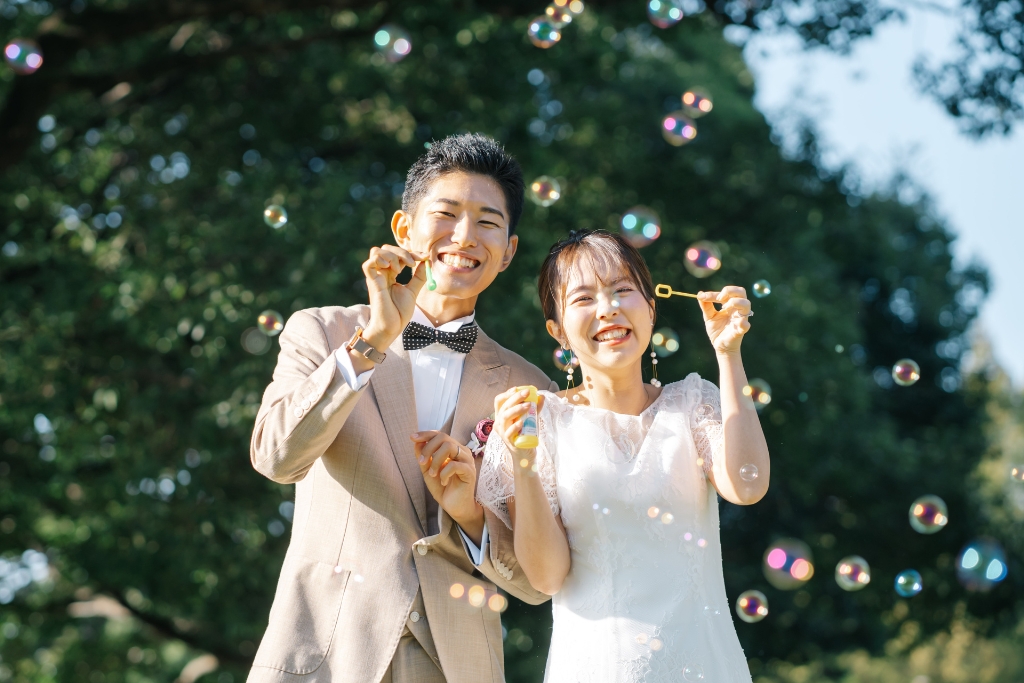 お2人の笑顔はじける忘れられない一日に