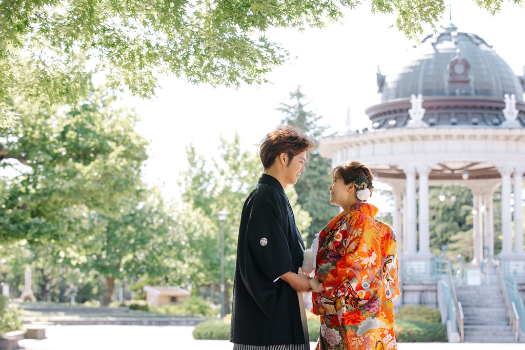 新緑の鶴舞公園のお茶室で色打掛と白無垢の両方で贅沢ウェディングフォト♡