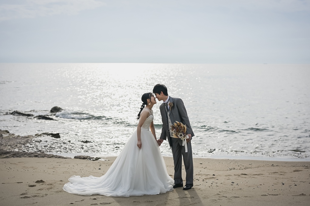 ウェディングフォトでも愛車と一緒に！🚙