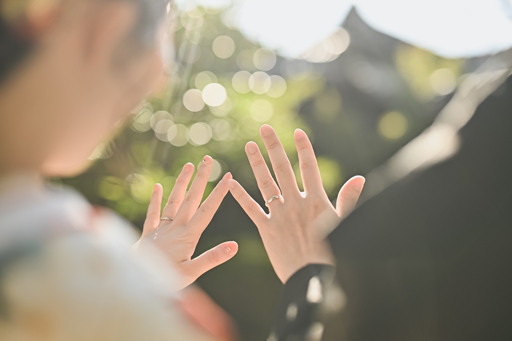 お2人の結婚の証と一緒に