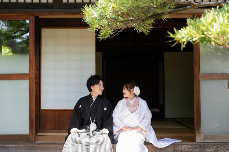 縁側でフォトウェディング