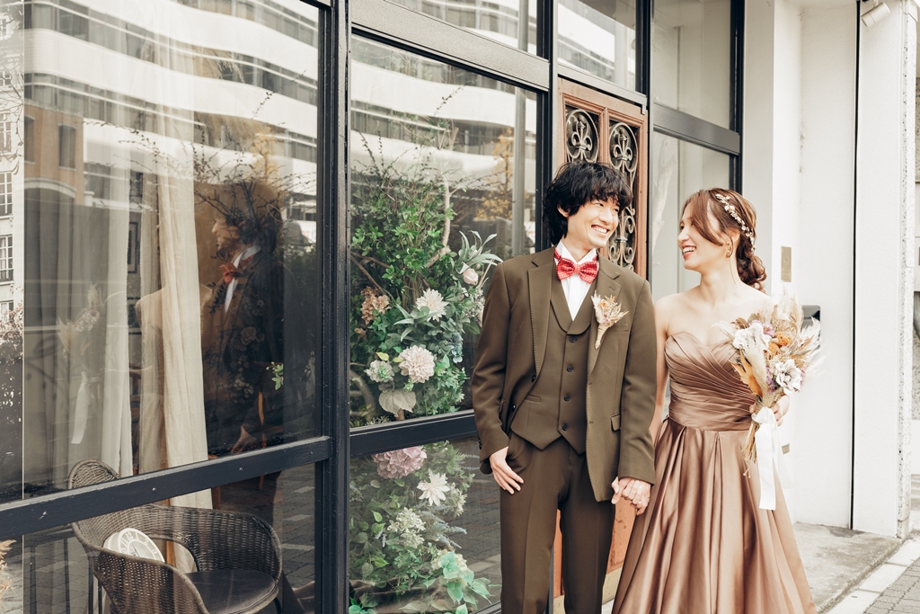 温もり感じる、ブラウンリンクコーデ♡アトリエウェディング撮影