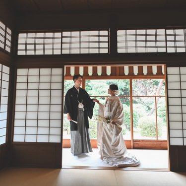 温もり溢れる東山荘でウェディングフォト