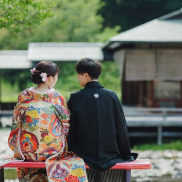 白鳥庭園で叶える和装前撮り♡色鮮やかな色打掛と自然に囲まれた特別な一日