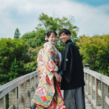白鳥庭園で叶える和装前撮り♡色鮮やかな色打掛と自然に囲まれた特別な一日
