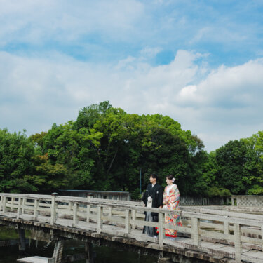 白鳥庭園で叶える和装前撮り♡色鮮やかな色打掛と自然に囲まれた特別な一日