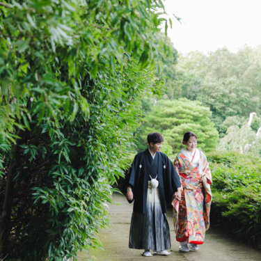 白鳥庭園で叶える和装前撮り♡色鮮やかな色打掛と自然に囲まれた特別な一日